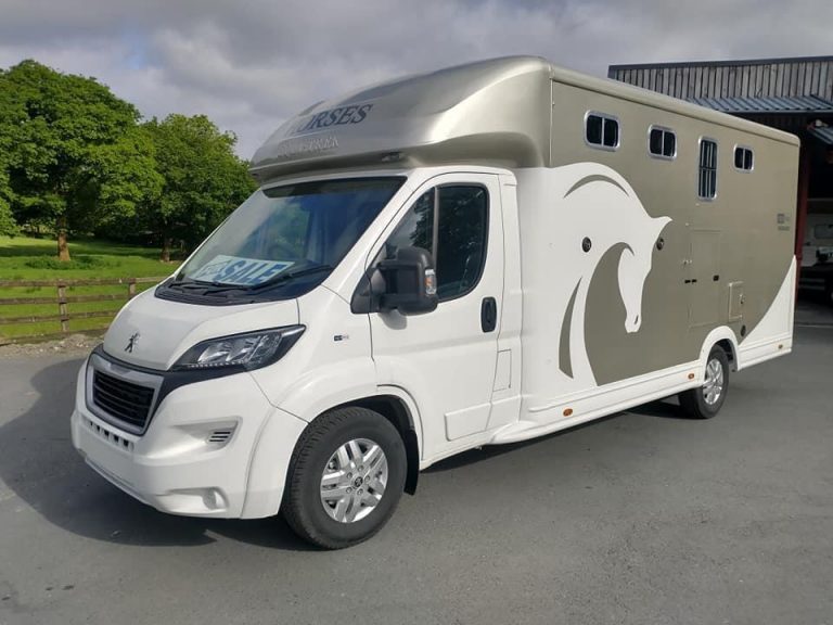 Horse Trucks for Sales