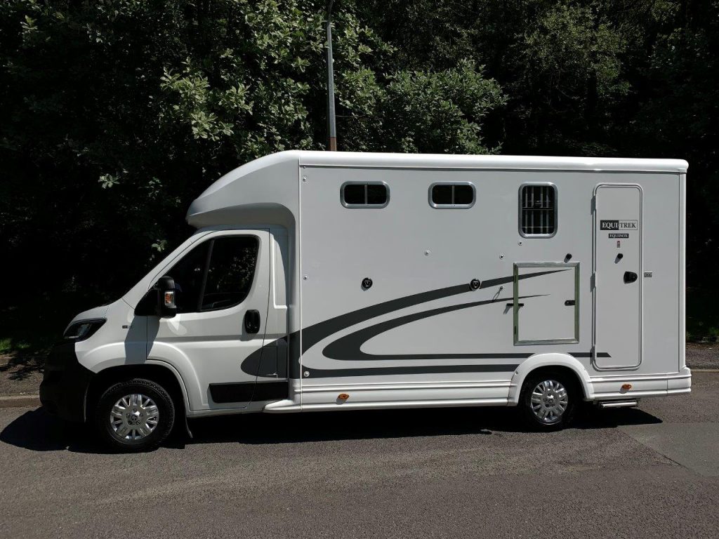 Horse Trucks for Sales